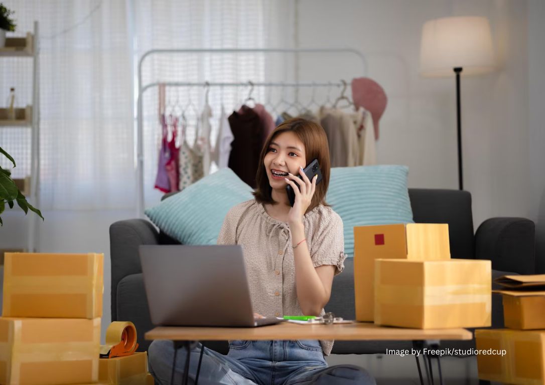 Scroll, Klik, Beli: Saat Medsos Jadi Pemicu Gaya Hidup Konsumerisme